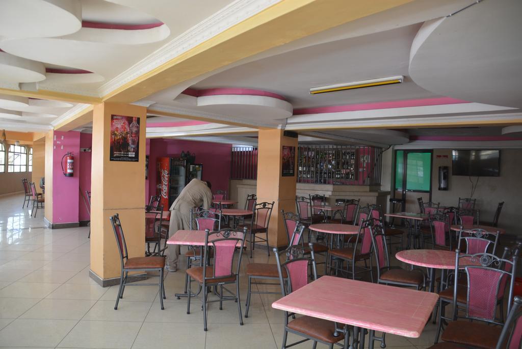 Starehe Link Hotel Ναϊρόμπι Εξωτερικό φωτογραφία