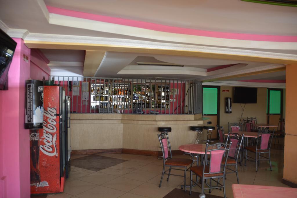 Starehe Link Hotel Ναϊρόμπι Εξωτερικό φωτογραφία