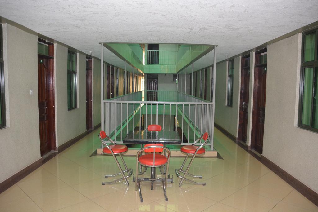 Starehe Link Hotel Ναϊρόμπι Εξωτερικό φωτογραφία